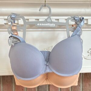 🆕 NWT! 2 pack Essentials Brand Underwire Bras